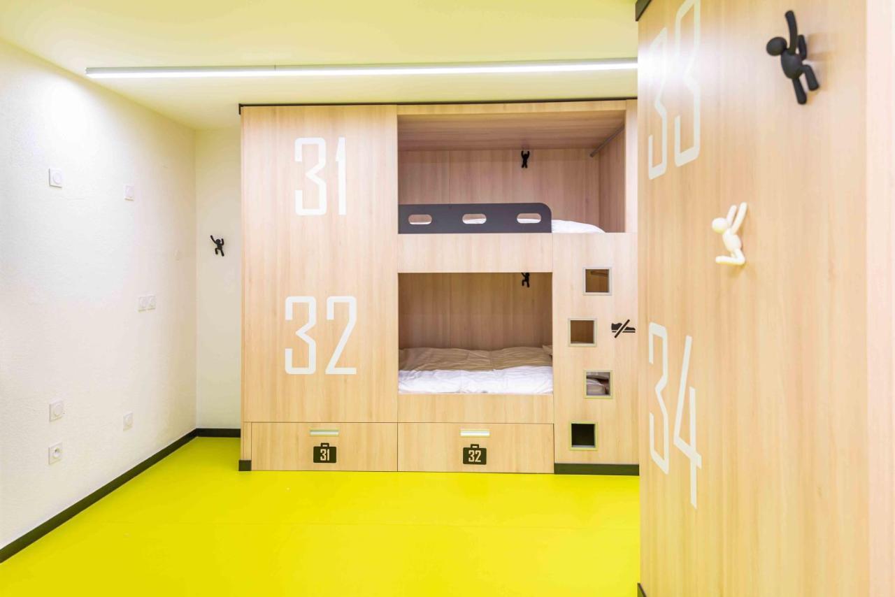 Hostel Le Hueb Grenoble Exterior photo