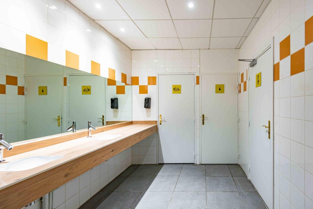 Hostel Le Hueb Grenoble Exterior photo